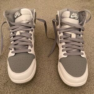 Nike 7Y high top sneakers